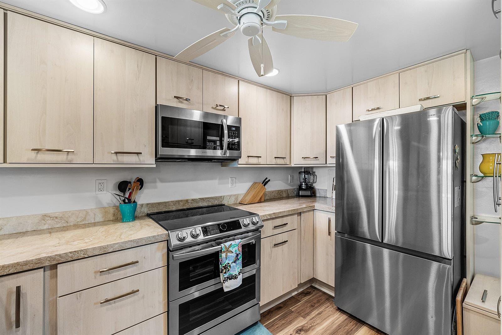 7 Royal Palm Way 507 photo 10