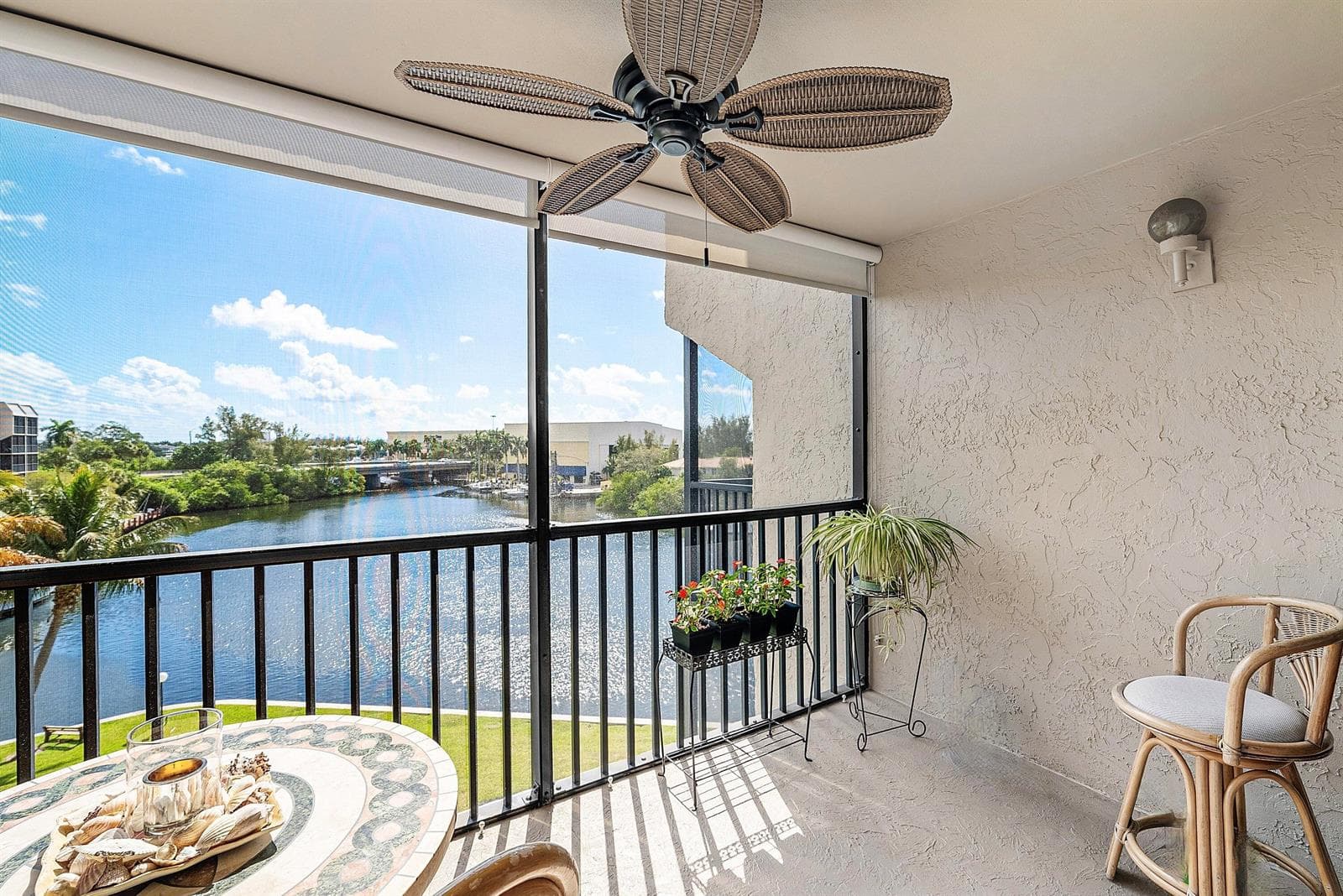 7 Royal Palm Way 507 photo 4