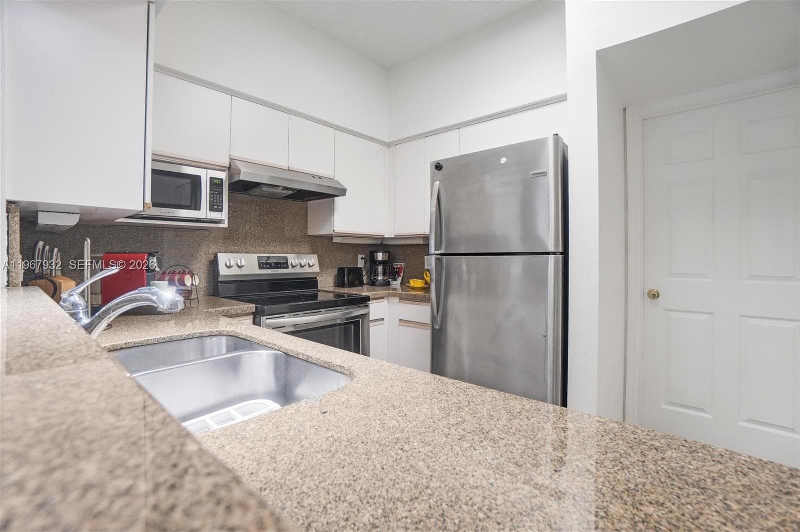 3145 NE 184th St 5102 photo 13