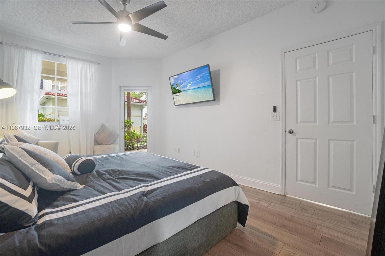 3145 NE 184th St 5102 photo 20