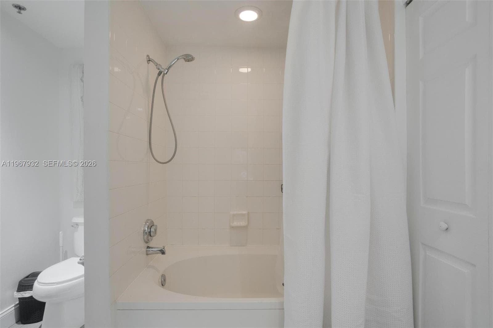 3145 NE 184th St 5102 photo 24