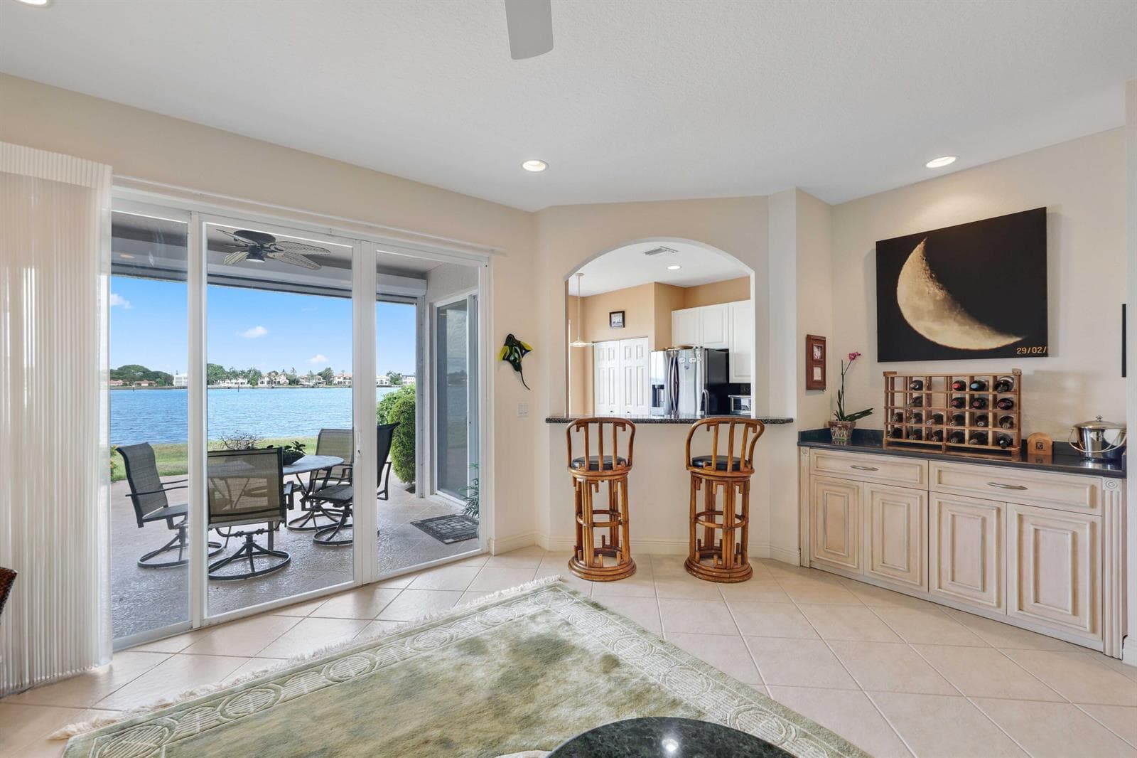 132 Las Brisas Circle photo 7