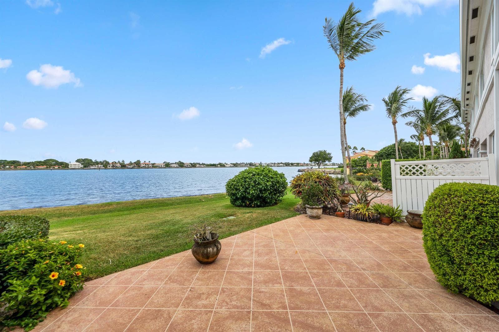 132 Las Brisas Circle photo 24