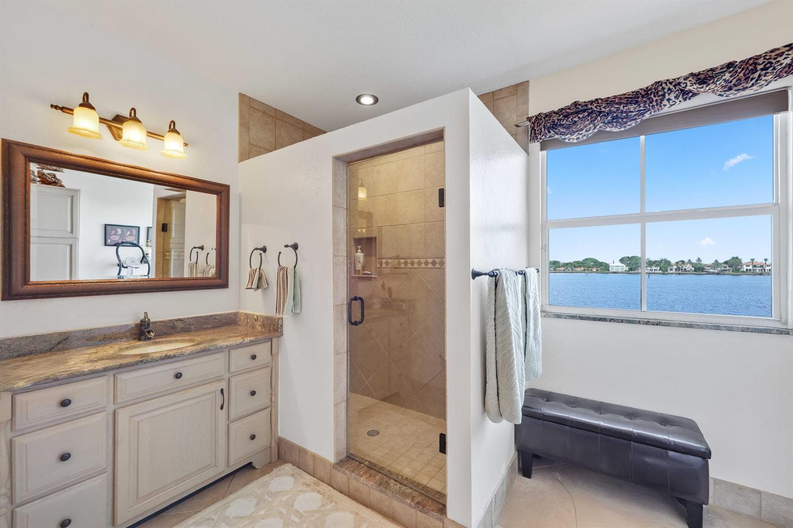 132 Las Brisas Circle photo 18
