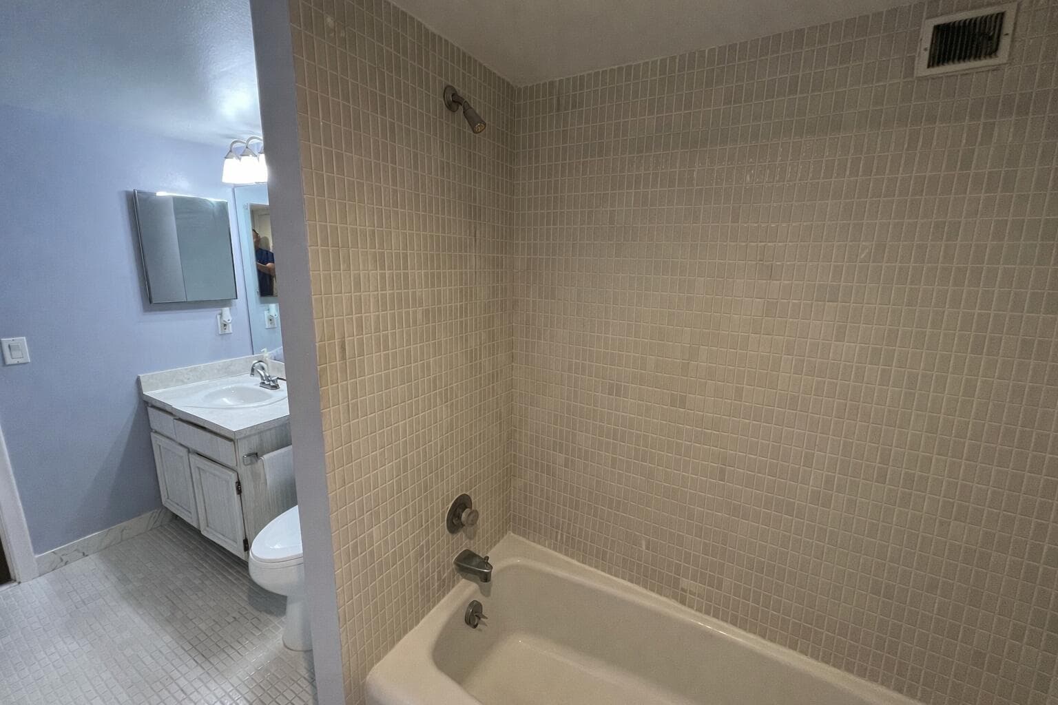 1 Royal Palm Way 3050 photo 12