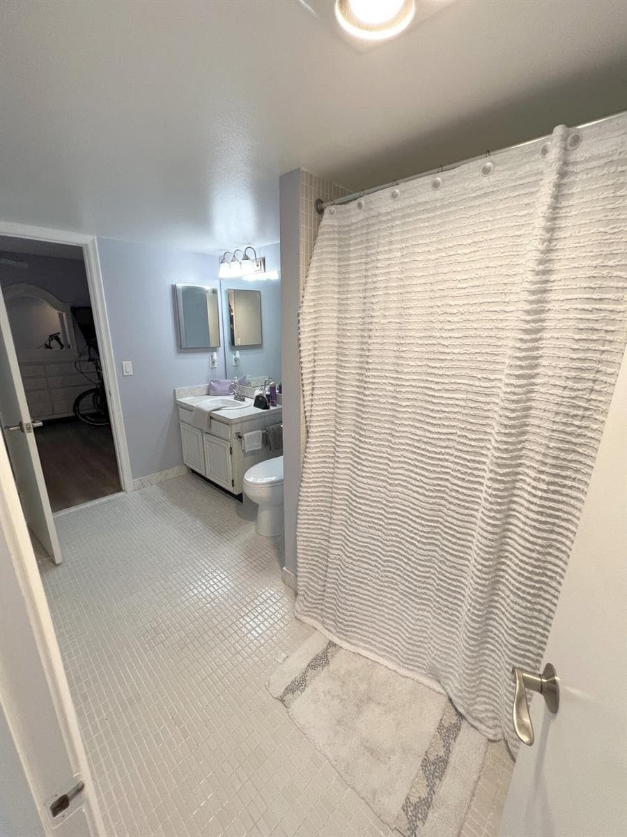 1 Royal Palm Way 3050 photo 11