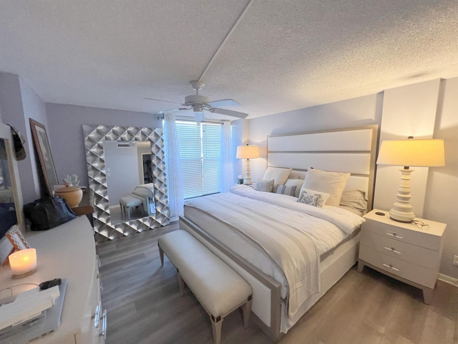 1 Royal Palm Way 3050 photo 8