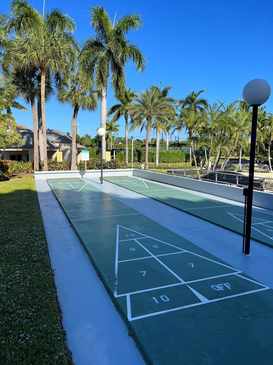 1 Royal Palm Way 3050 photo 21