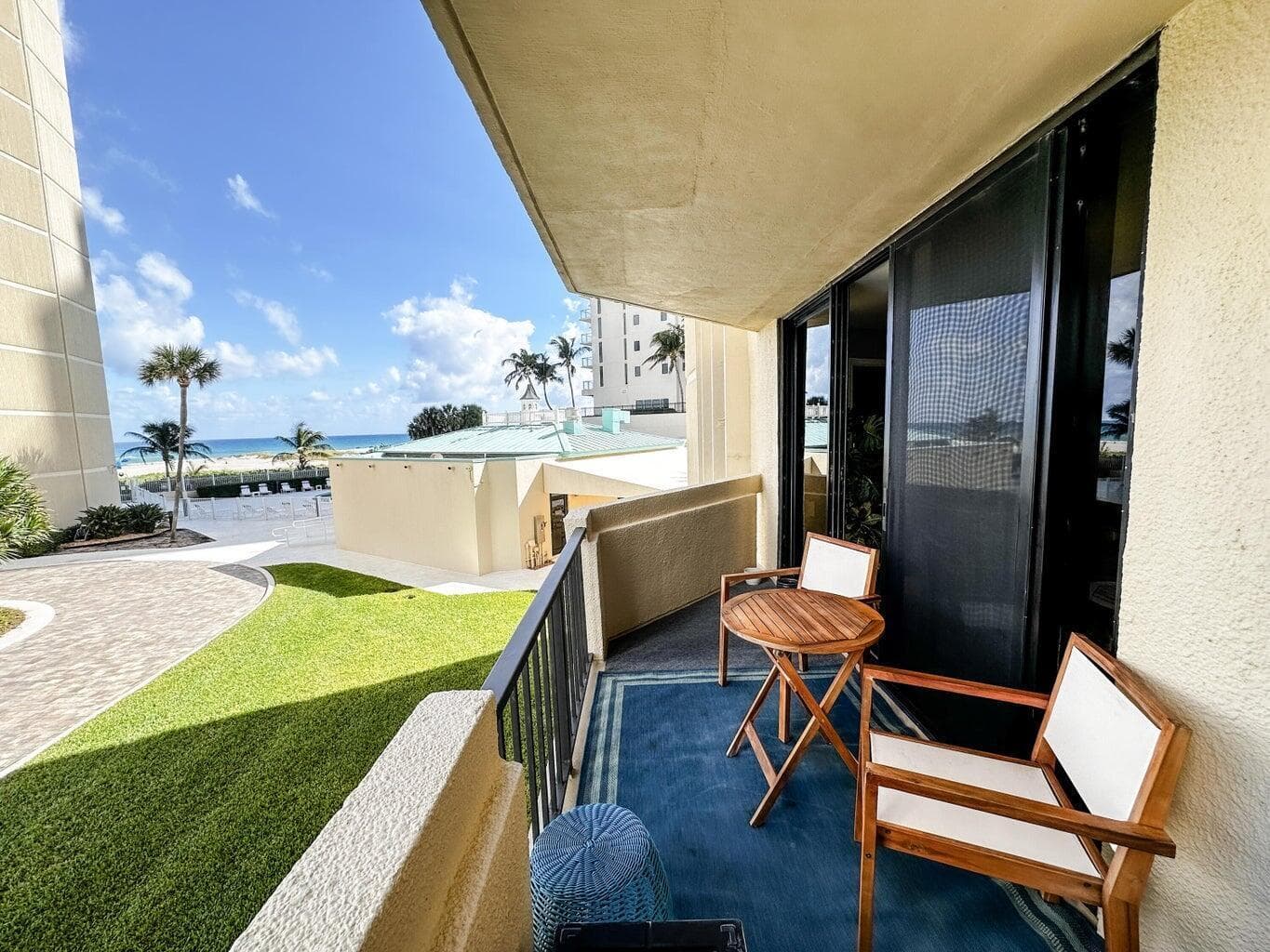2800 N Ocean Drive B-2d photo 14