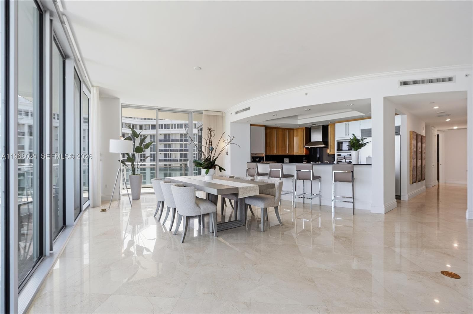 10295 Collins Ave 801 photo 4