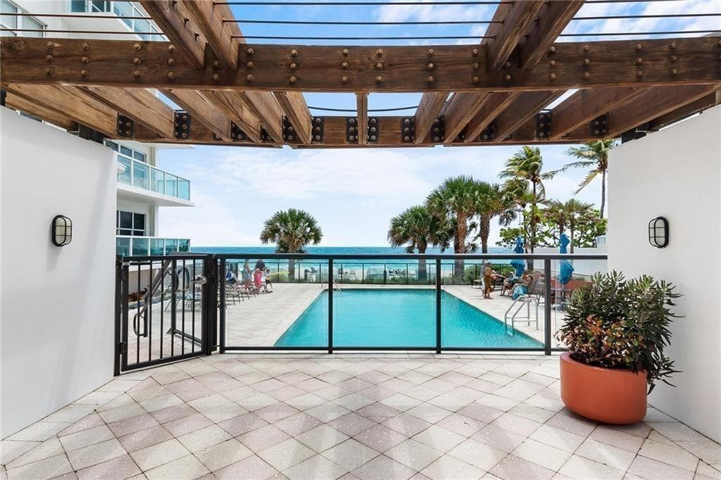 3550 Galt Ocean Drive 1805 photo 5