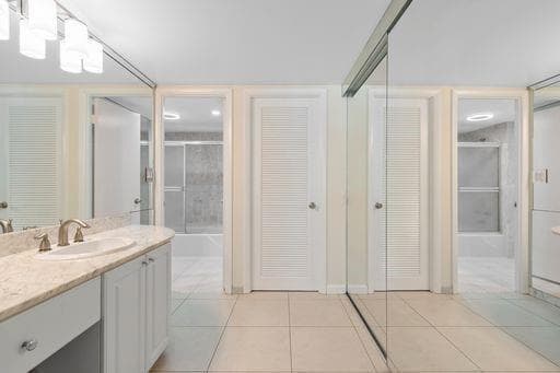 3550 Galt Ocean Drive 1805 photo 20