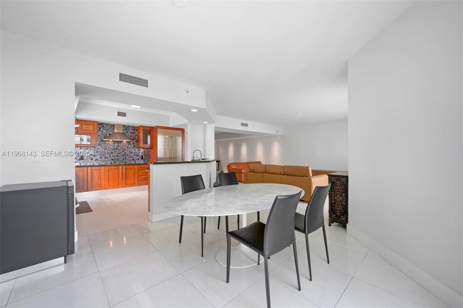 3301 NE 183 2209 photo 7