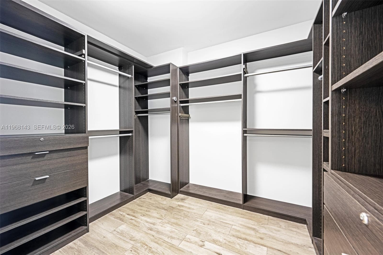 3301 NE 183 2209 photo 15