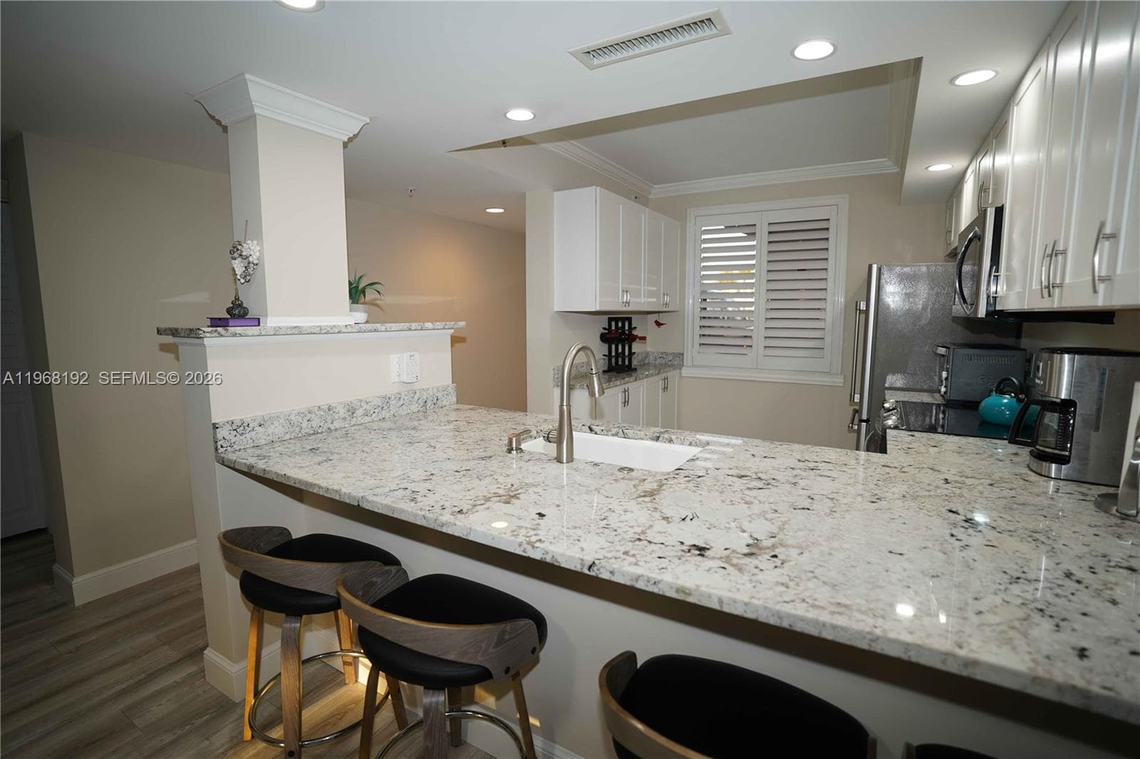 2101 Marina Isle Way 104 photo 6