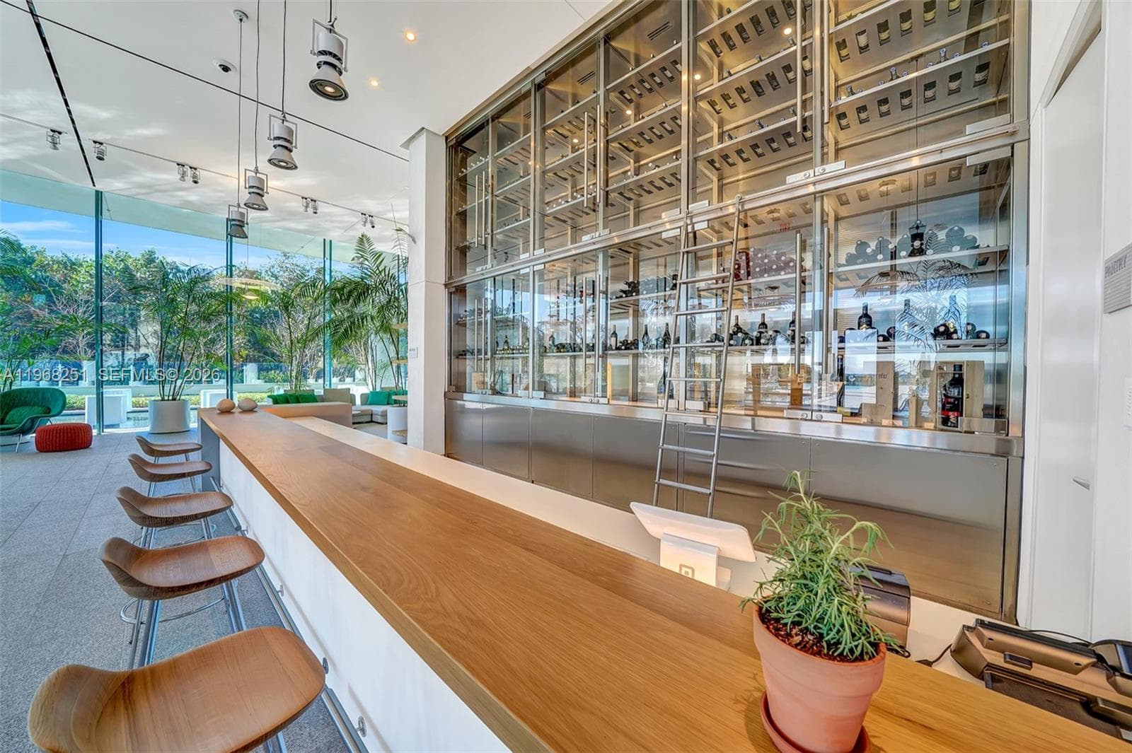 8701 Collins Ave 606 photo 10