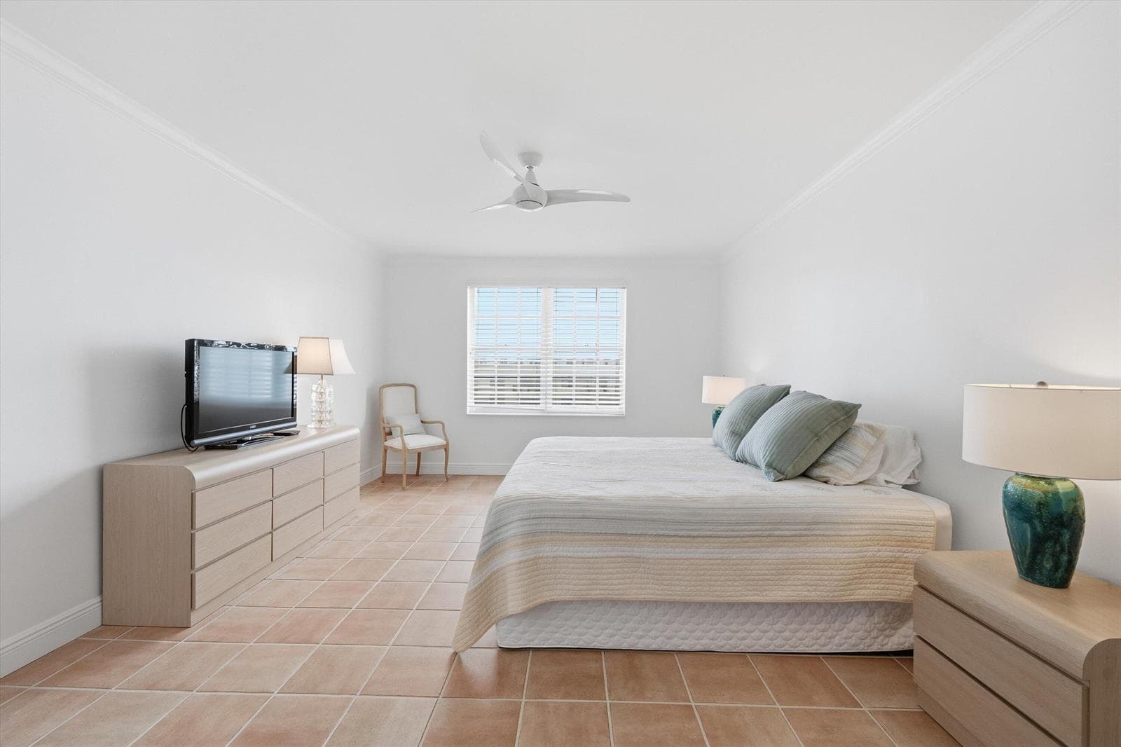 3475 S Ocean Boulevard 715 photo 14