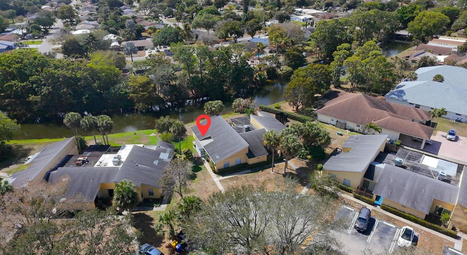 202 Sparrow Drive 1 photo 2