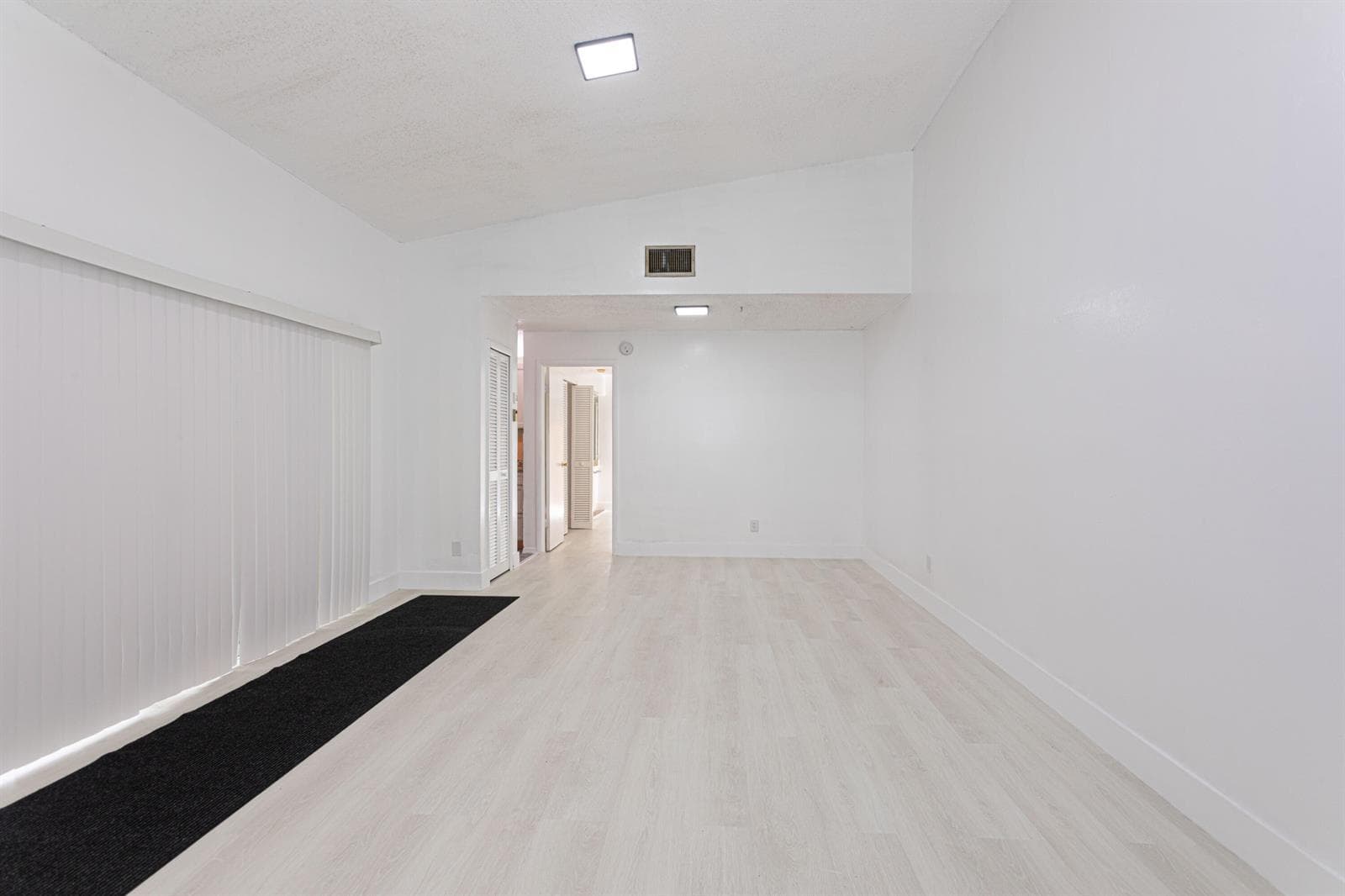 202 Sparrow Drive 1 photo 9