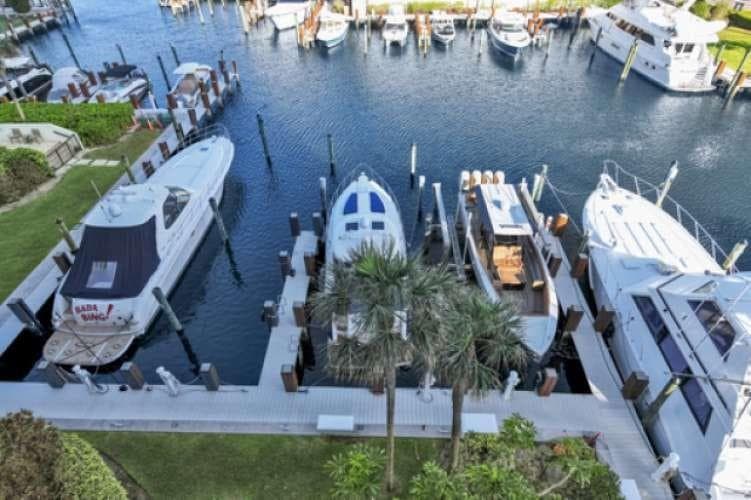 4748 S Ocean Boulevard 502 photo 4