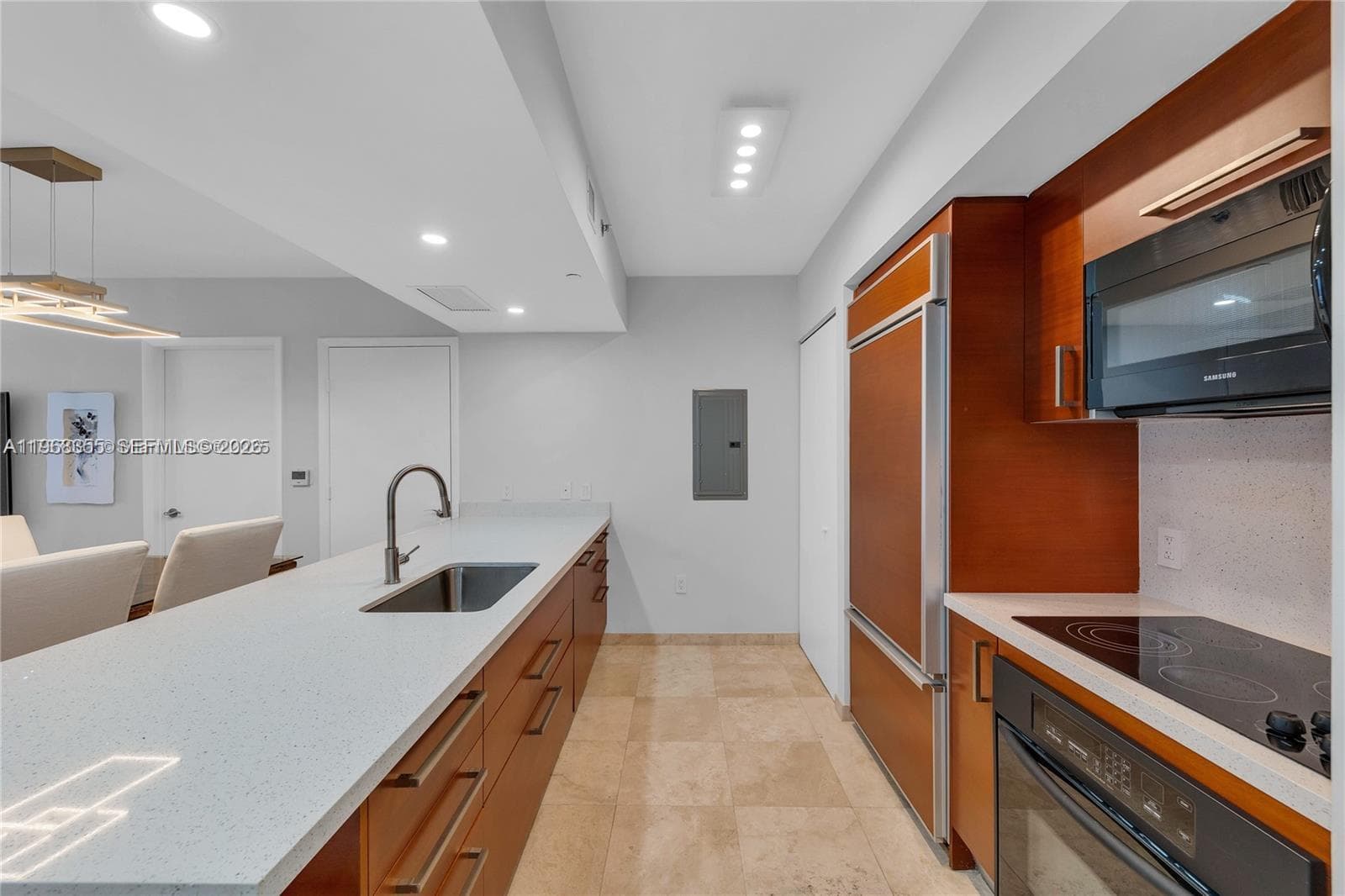1830 S OCEAN DR (THE BEST) 3510 photo 7