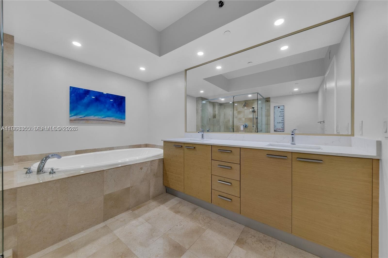 1830 S OCEAN DR (THE BEST) 3510 photo 18