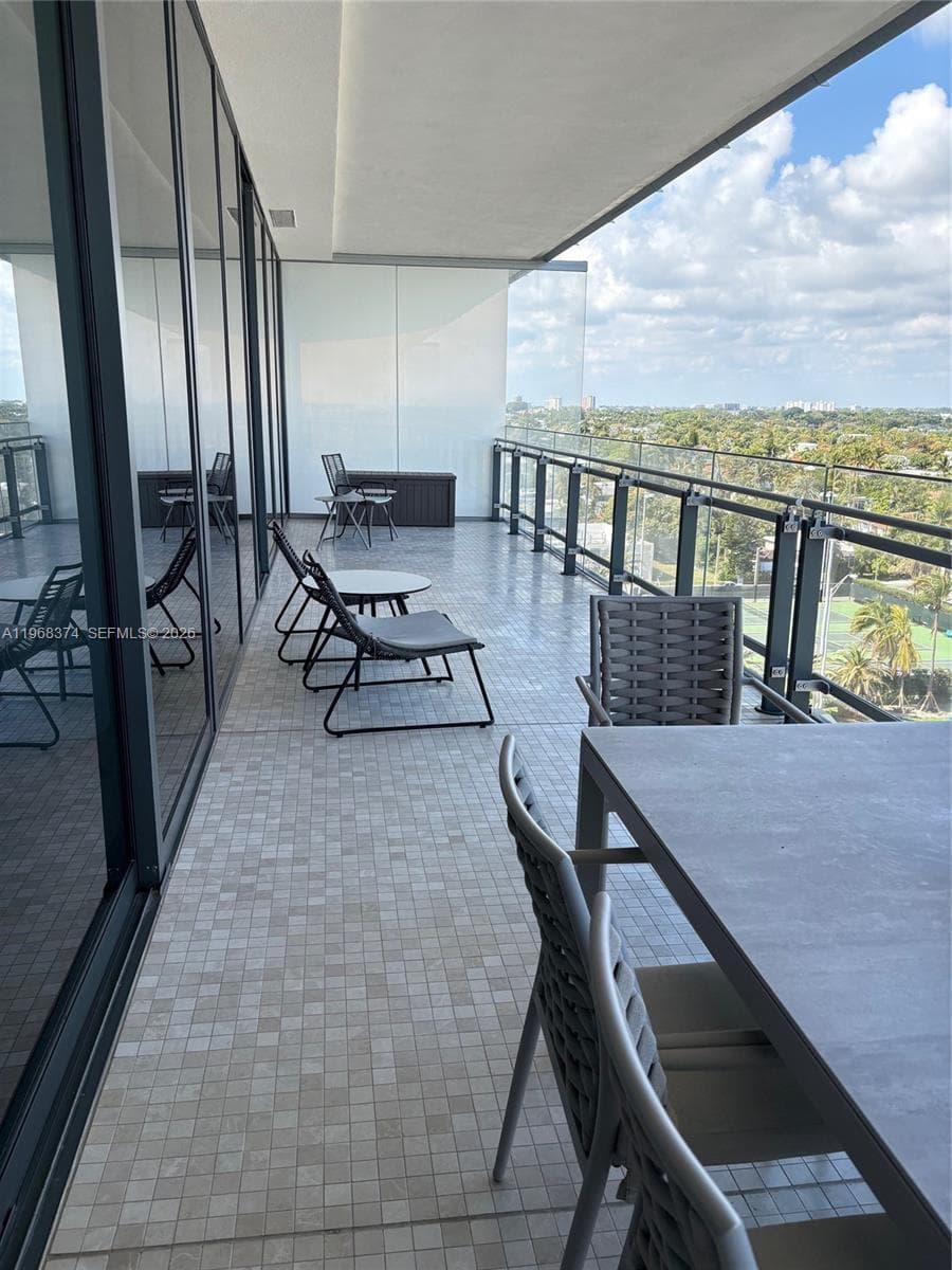 8701 Collins Ave 803 photo 13