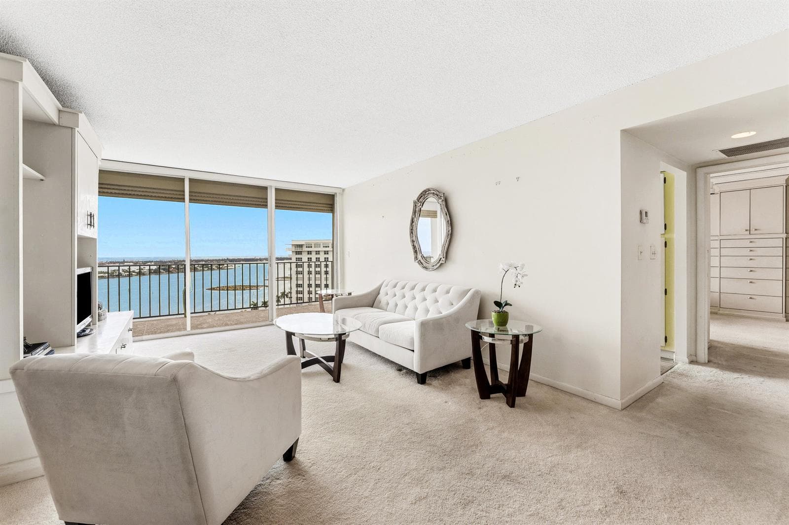 1701 S Flagler Drive 1806 photo 5
