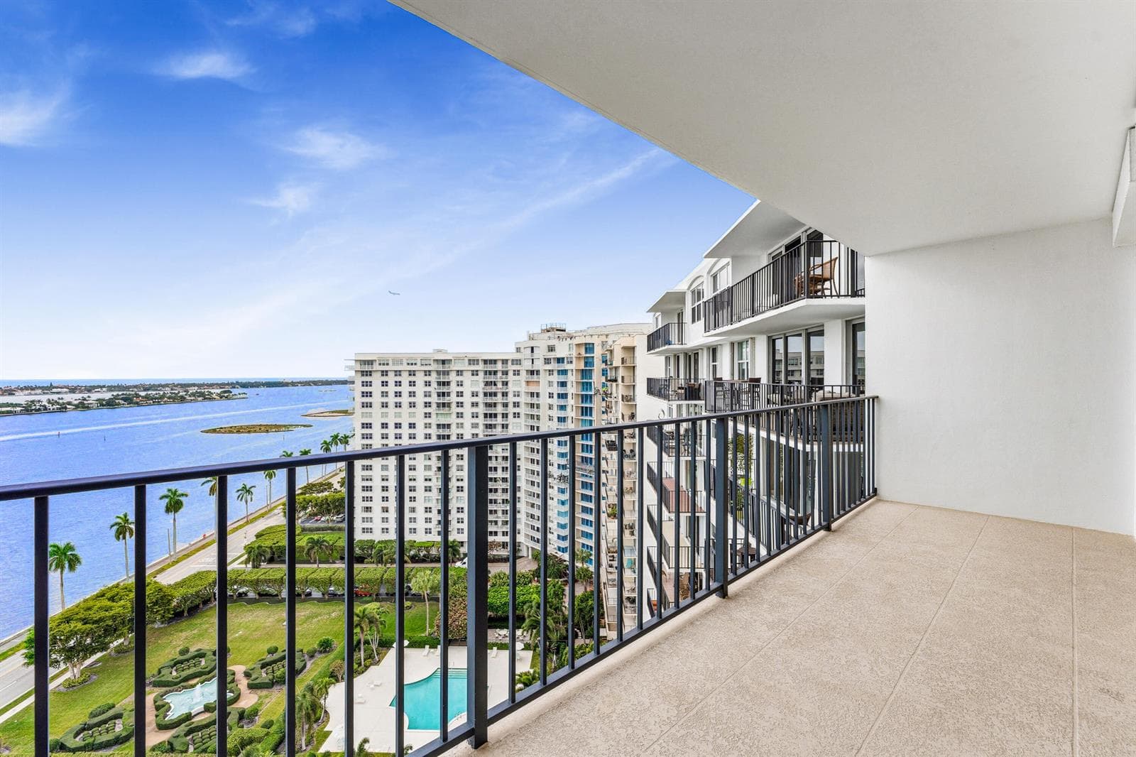 1701 S Flagler Drive 1806 photo 18