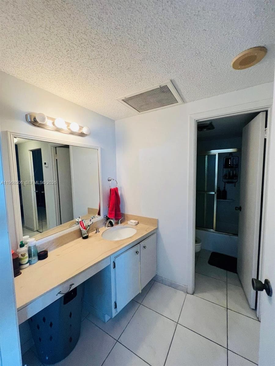 500 Bayview Dr 1417 photo 6