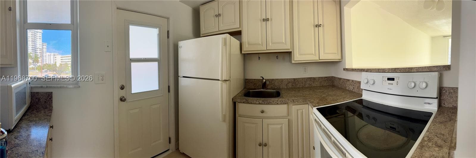 2855 Leonard Dr H202 photo 13