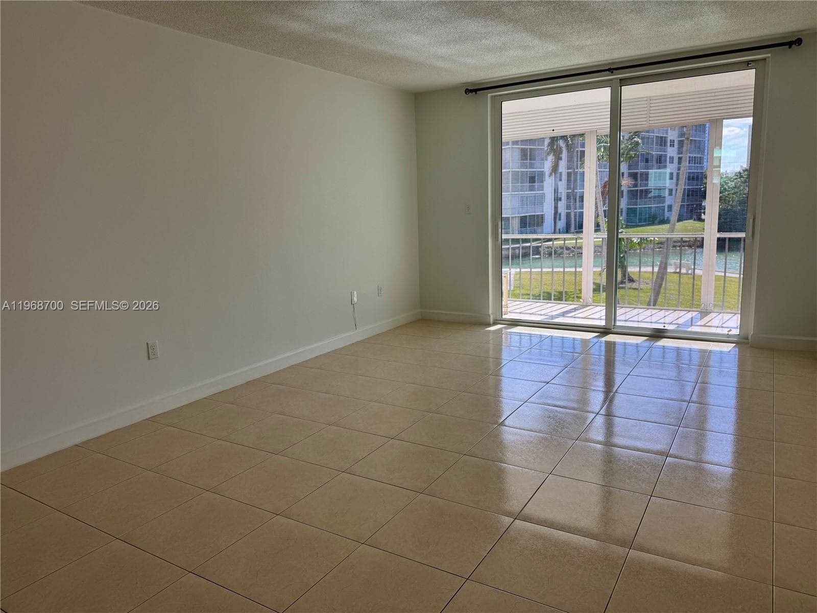 2855 Leonard Dr H202 photo 9