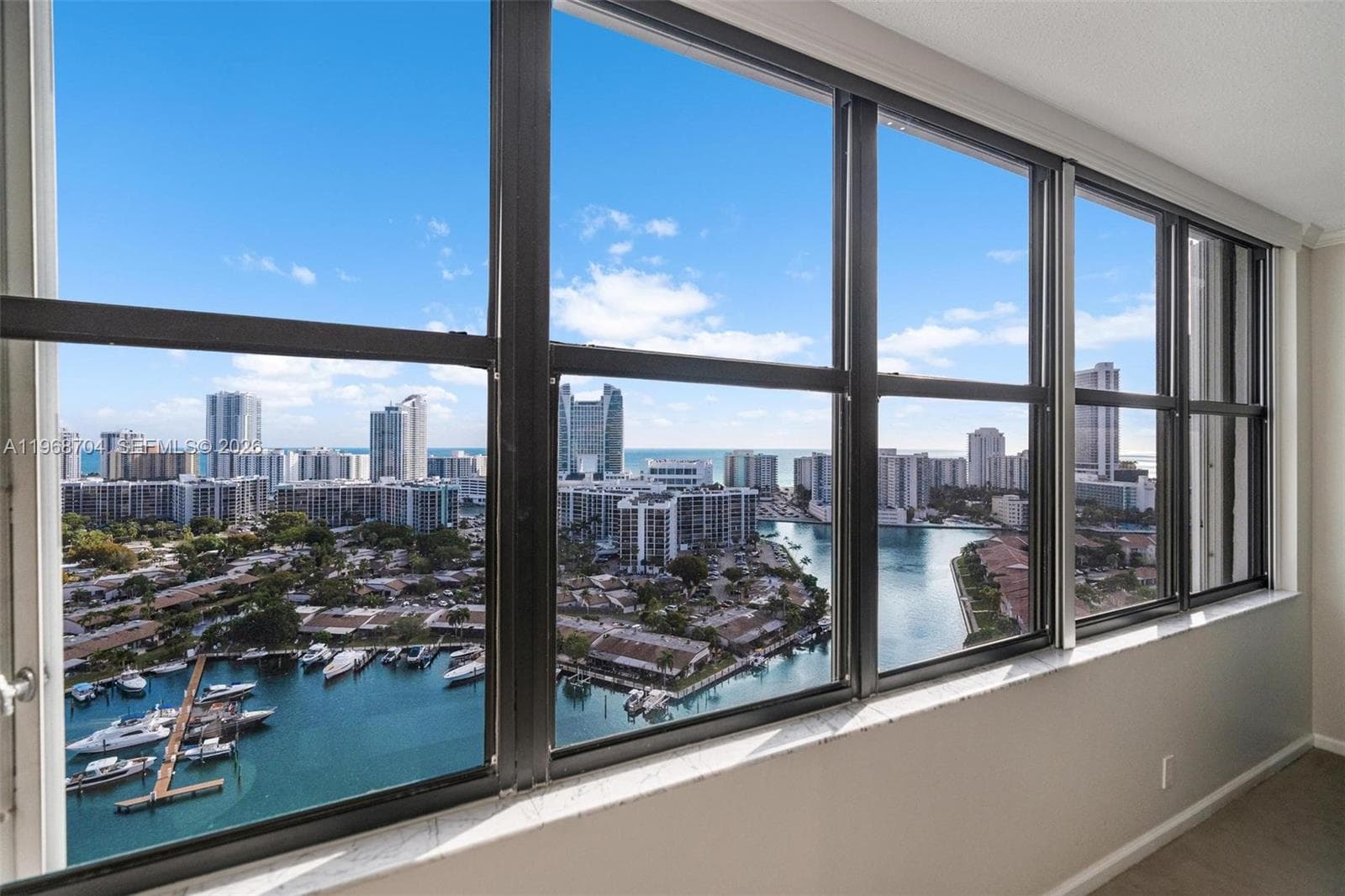 300 Three Islands Blvd PH4A photo 13