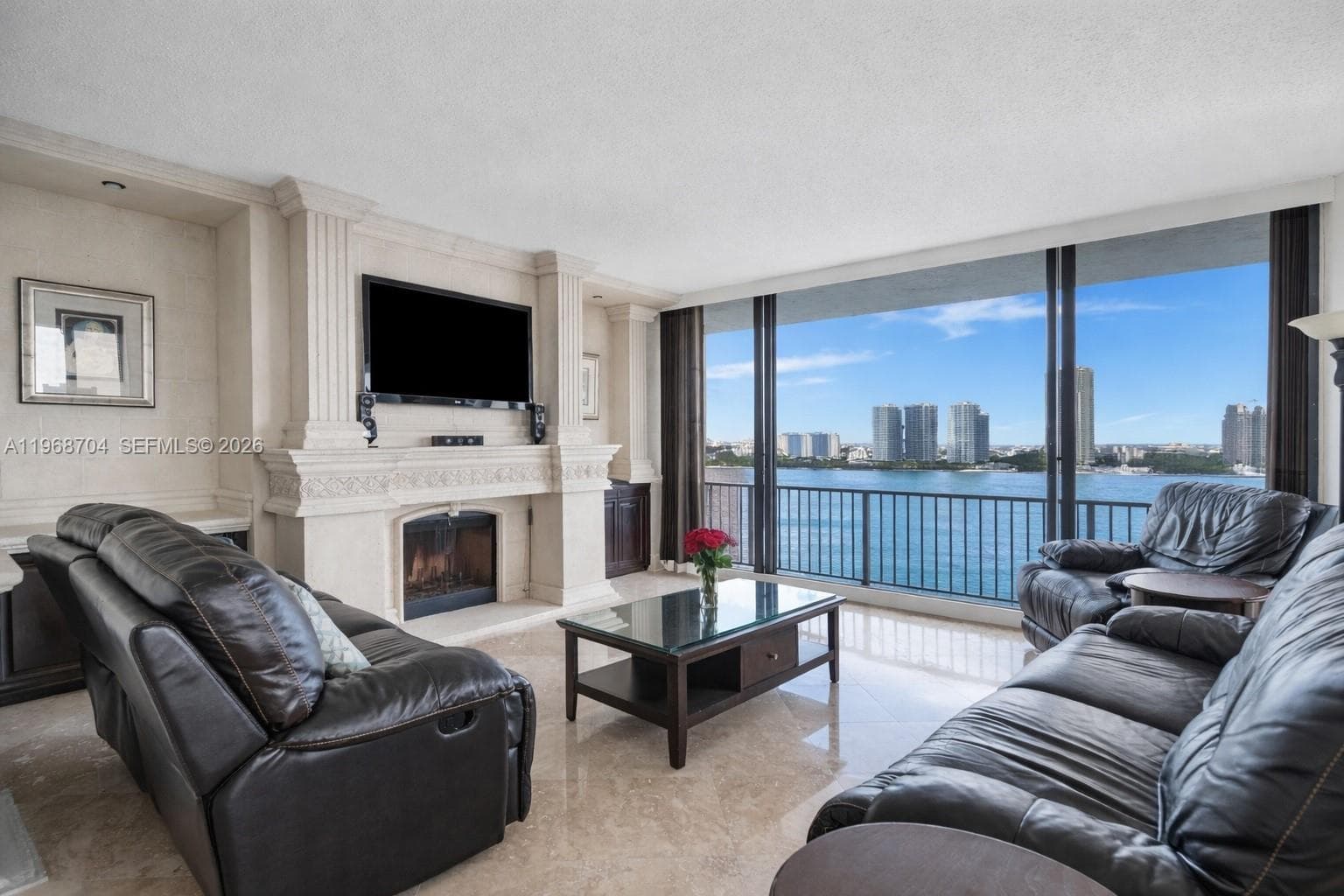 300 Three Islands Blvd PH4A photo 3