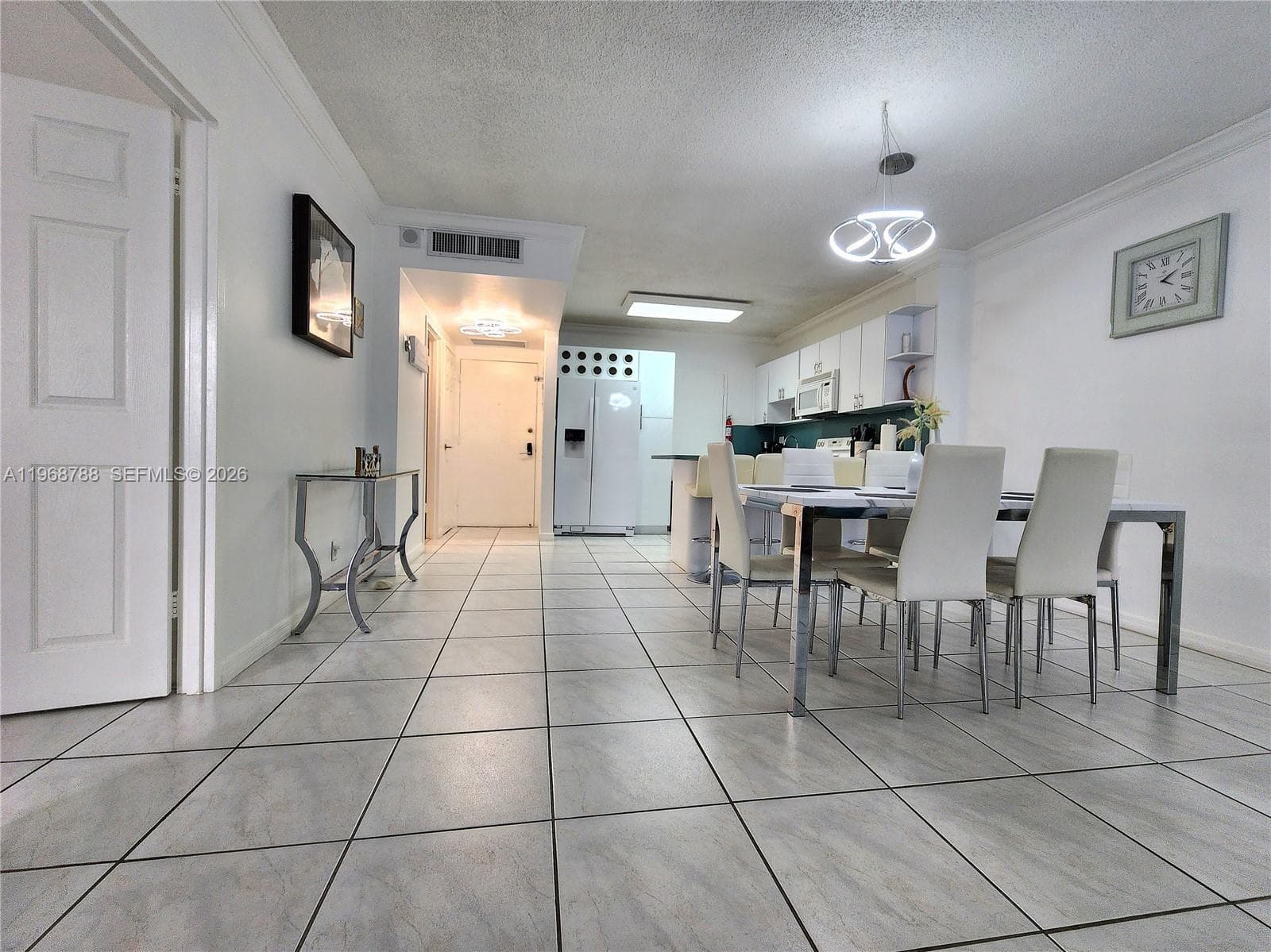 3725 S Ocean Dr 620 photo 9
