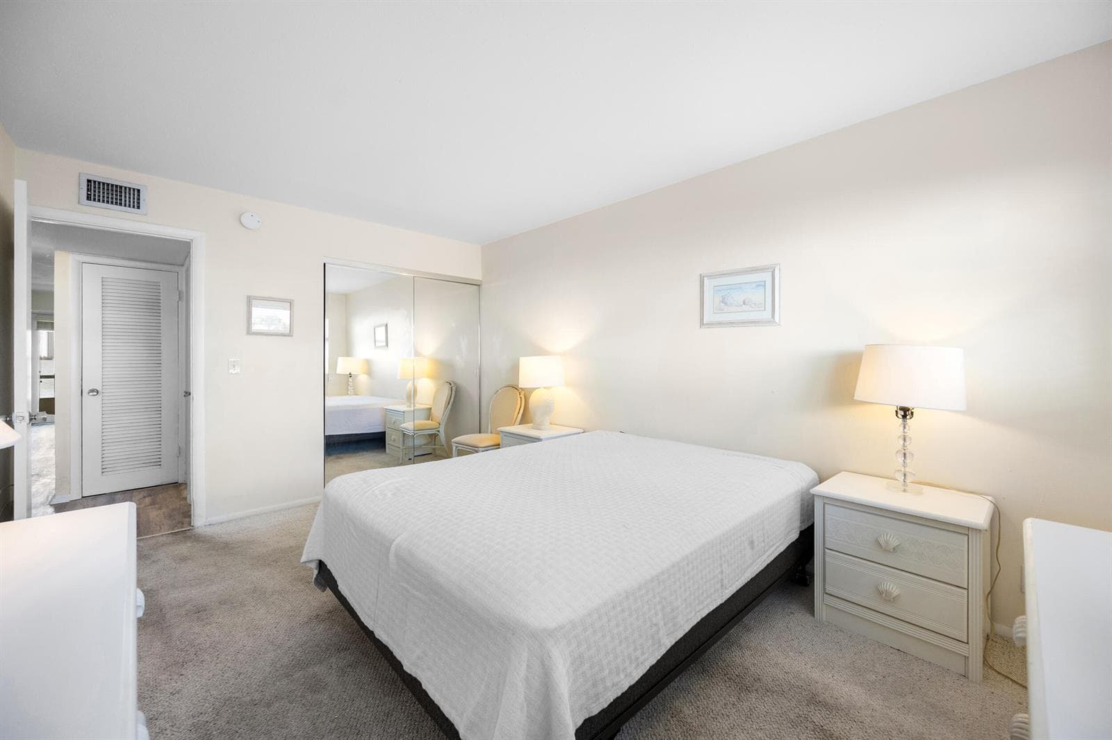 100 Shore Court 104 photo 21