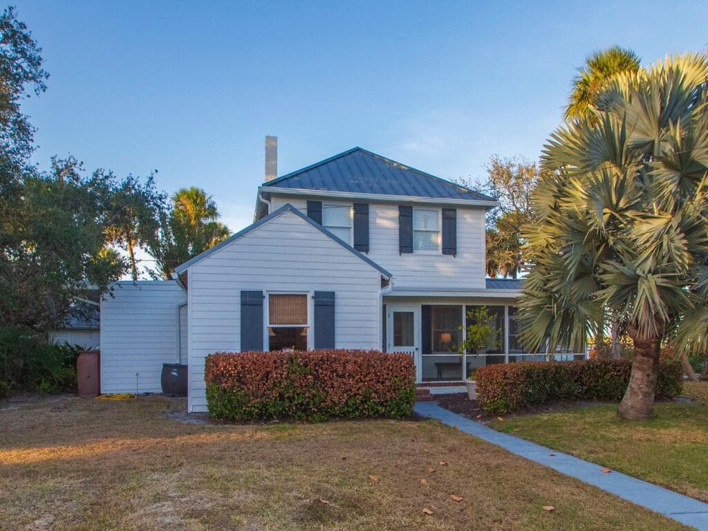 3001 N N Indian River Drive Drive photo 6