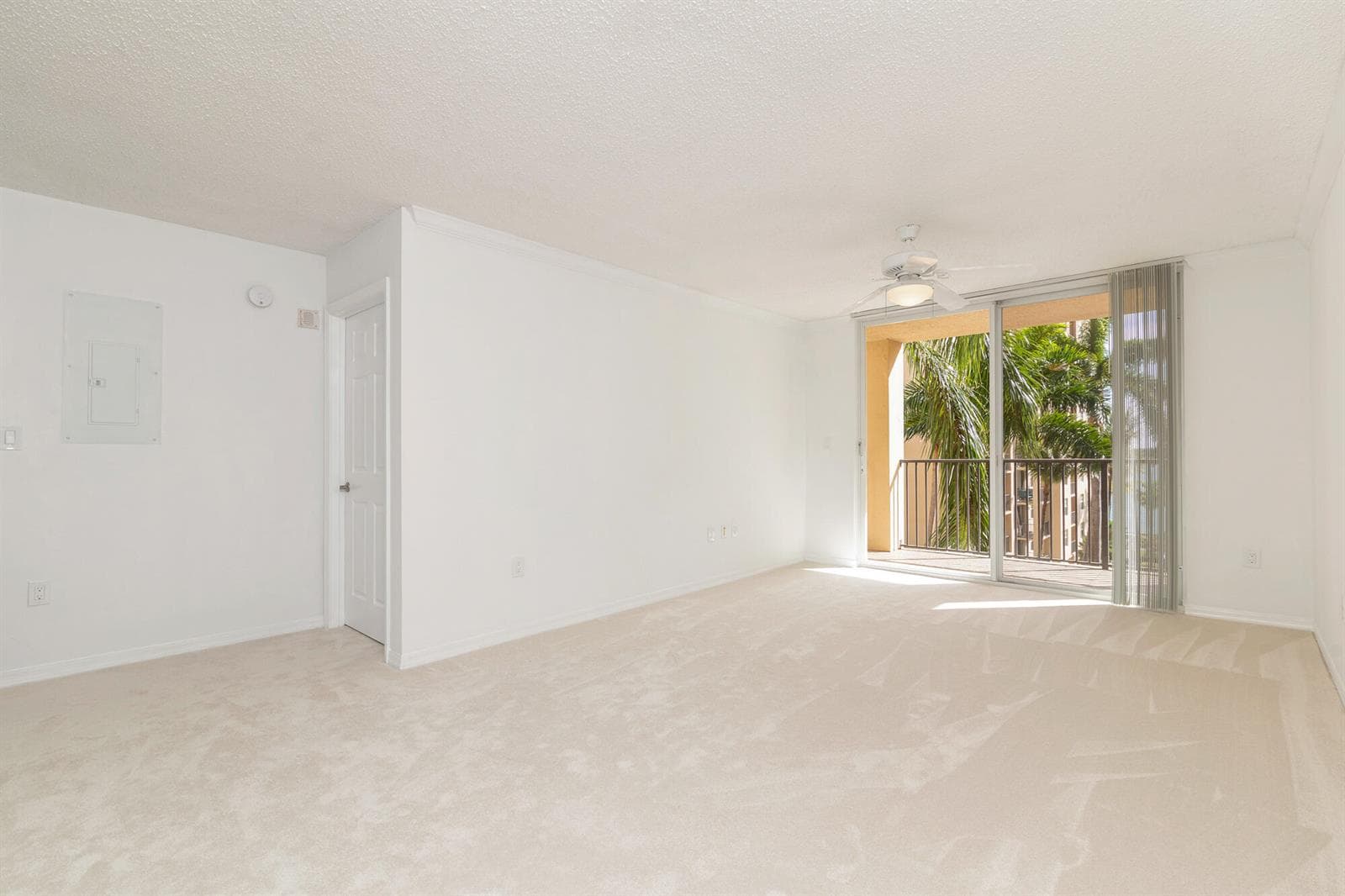 1801 N Flagler Drive 519 photo 6