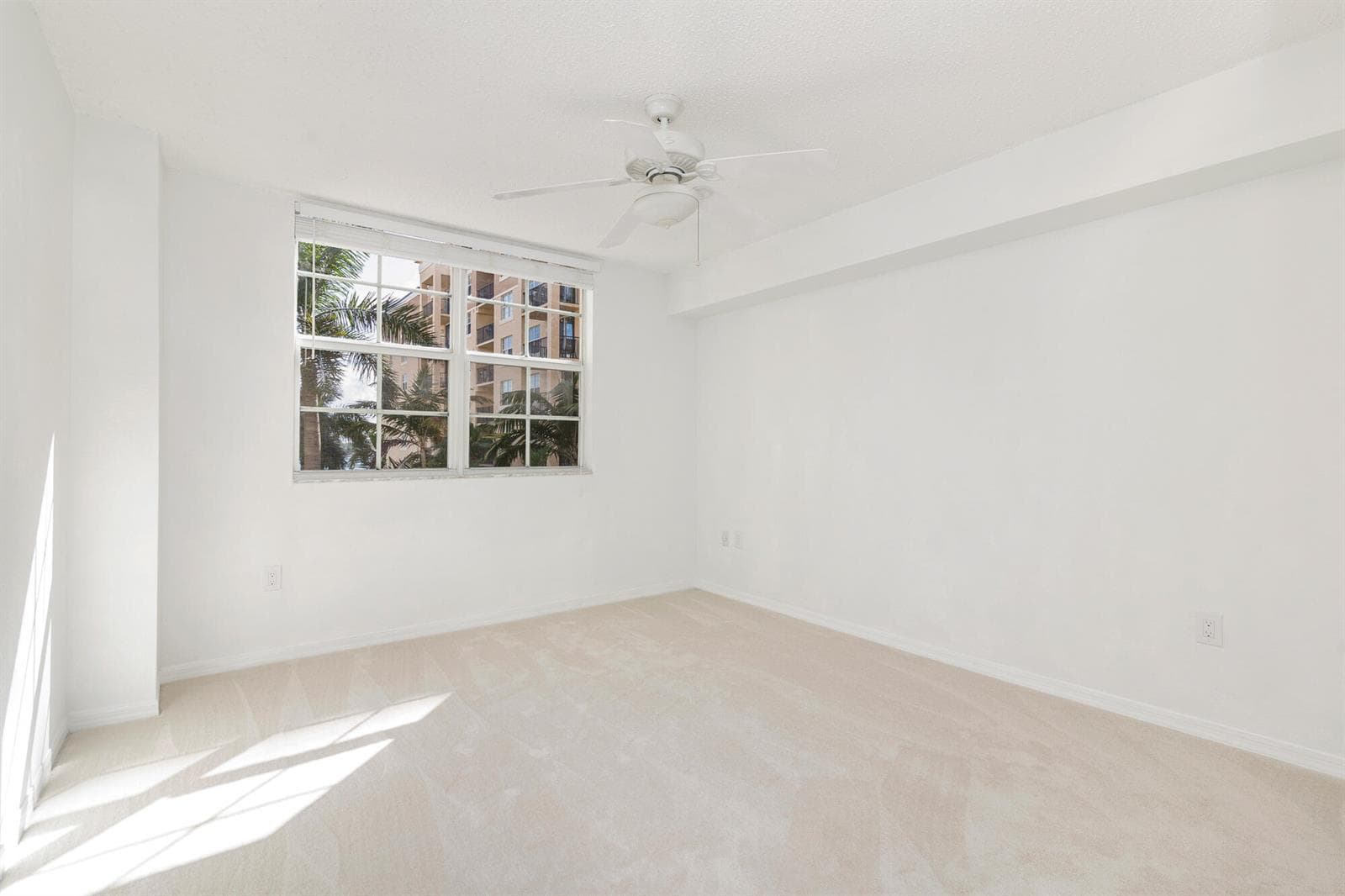 1801 N Flagler Drive 519 photo 13