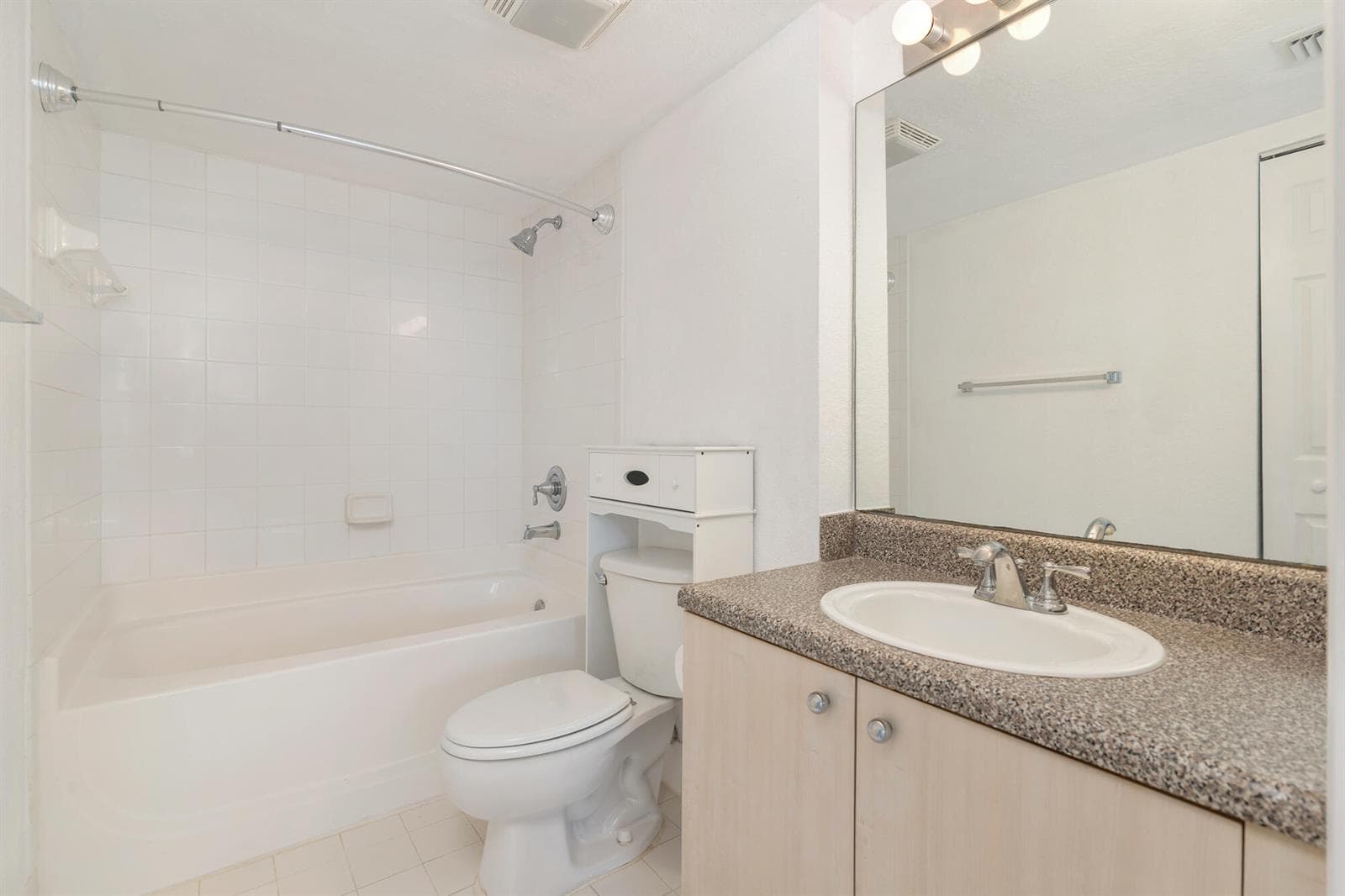 1801 N Flagler Drive 519 photo 16