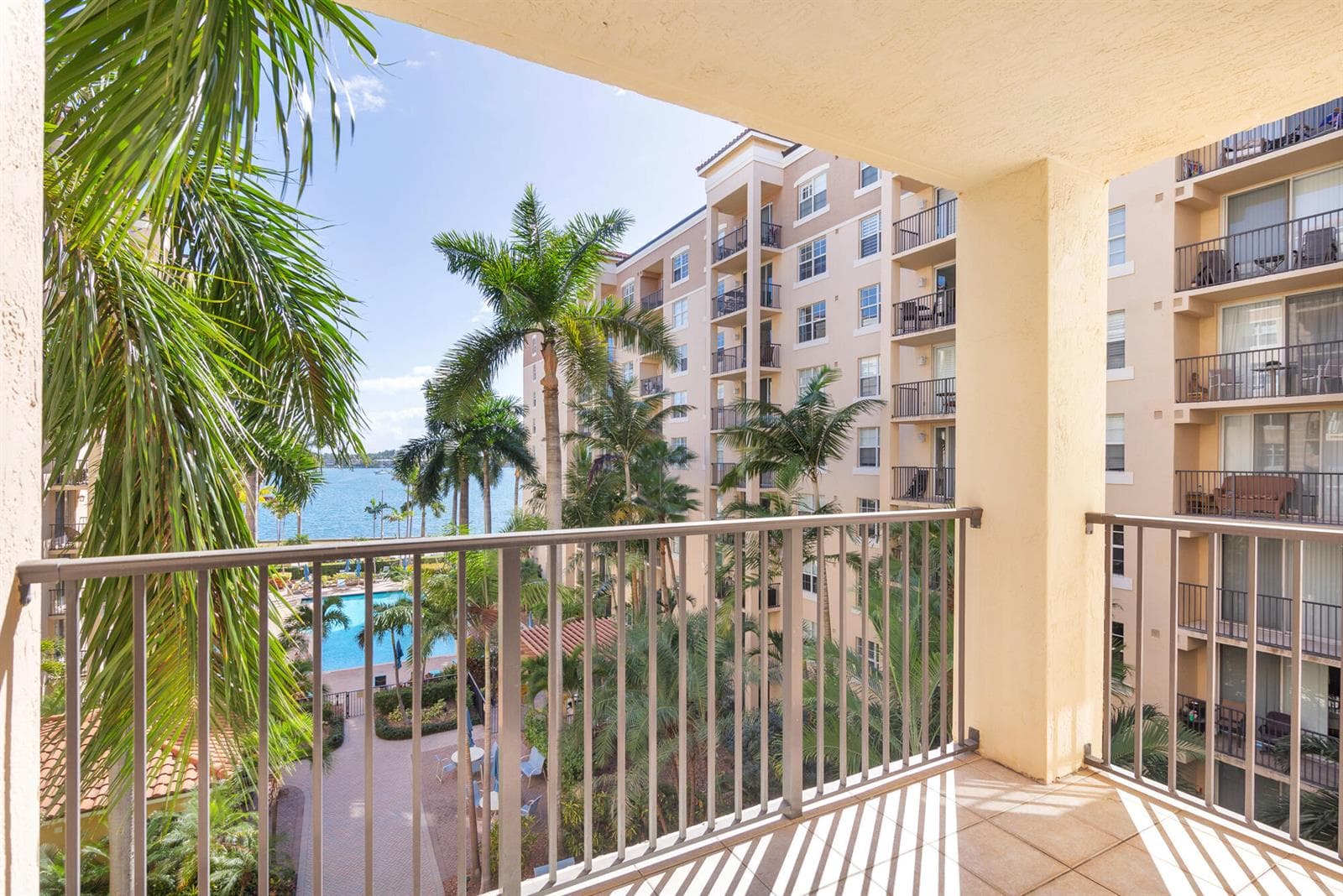 1801 N Flagler Drive 519 photo 4