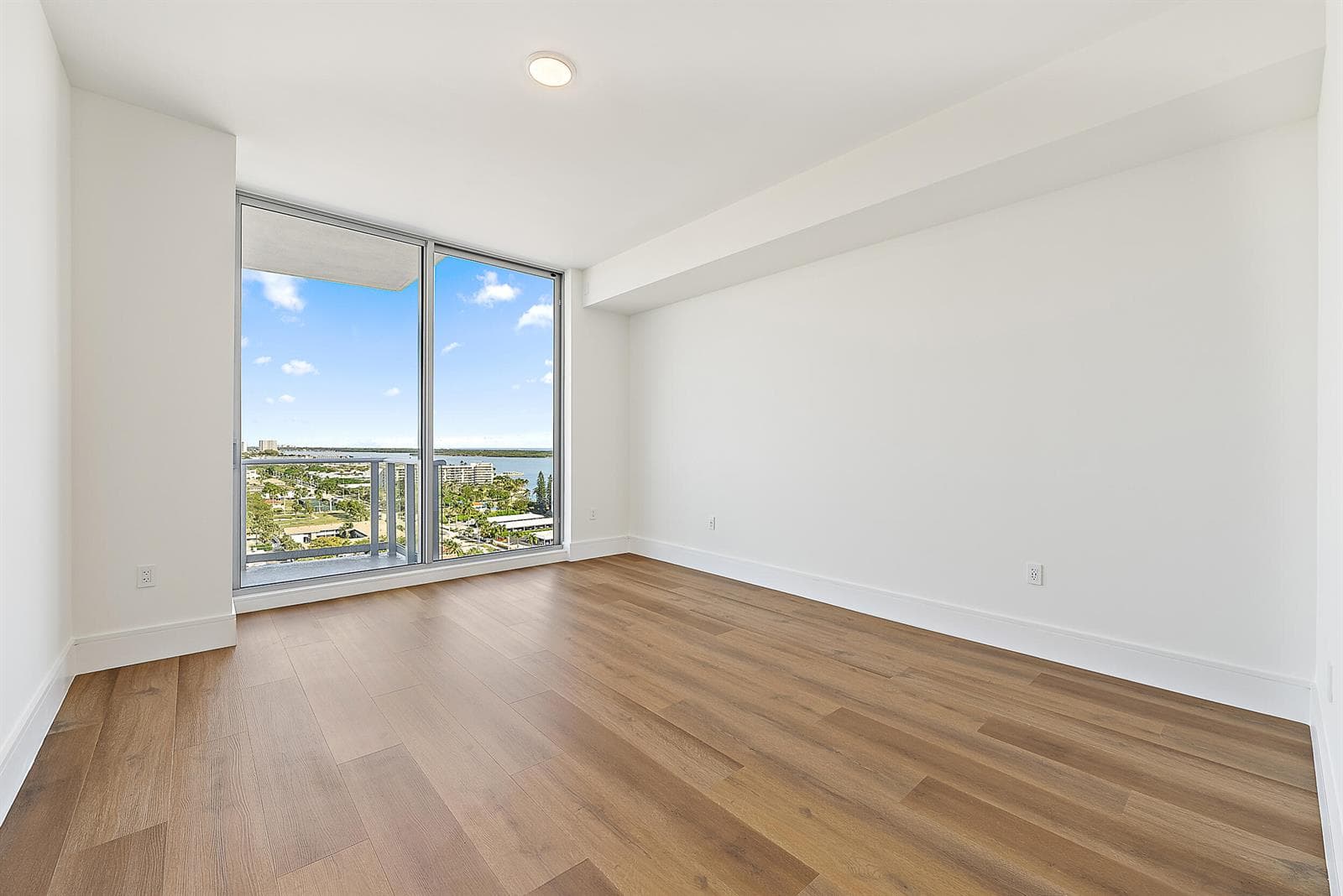220 Lake Shore Drive N-1521 photo 15
