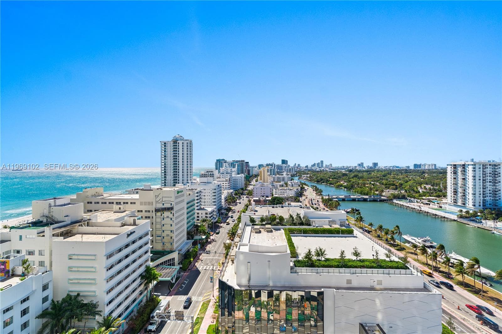 4401 Collins Ave 1706 photo 4