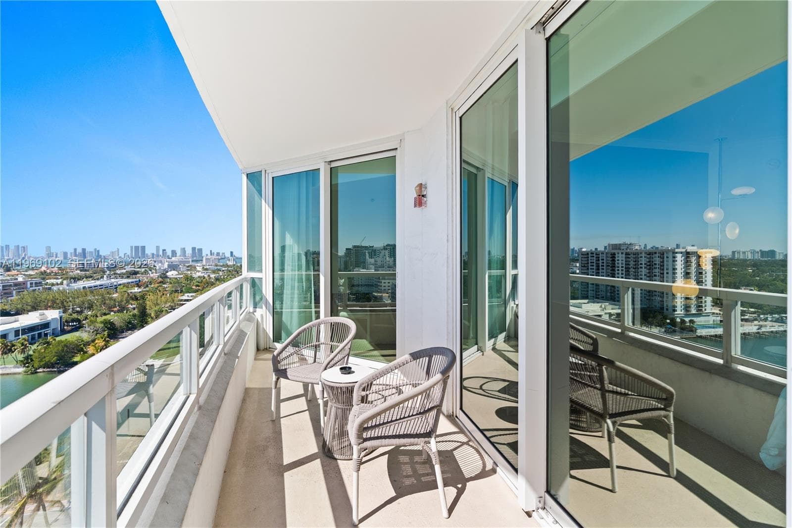 4401 Collins Ave 1706 photo 8