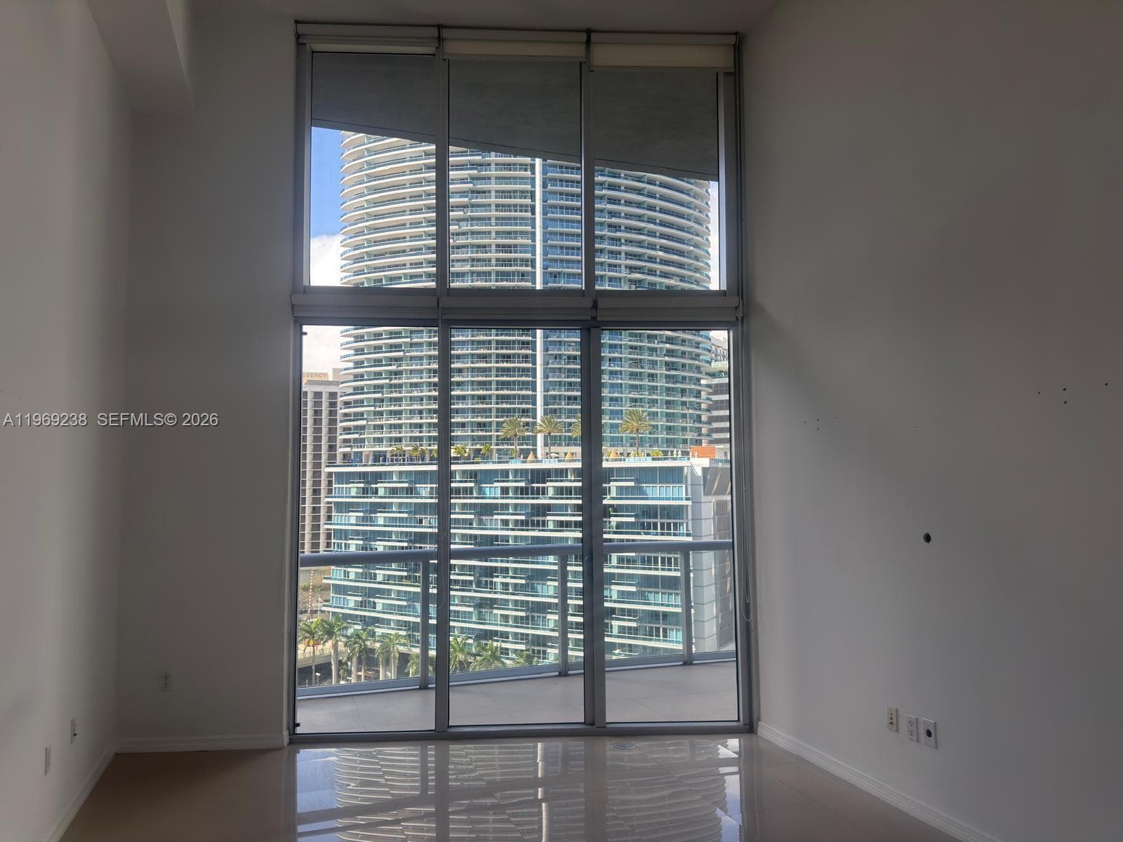 465 Brickell 1504 photo 11