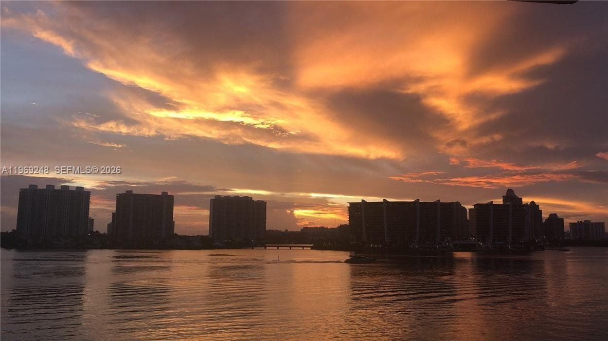 17878 Bay Rd 507 photo 6