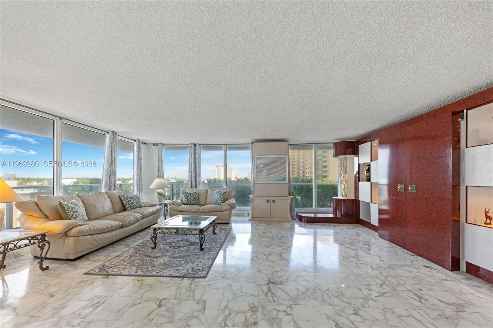 2751 Ocean Dr 501N photo 3