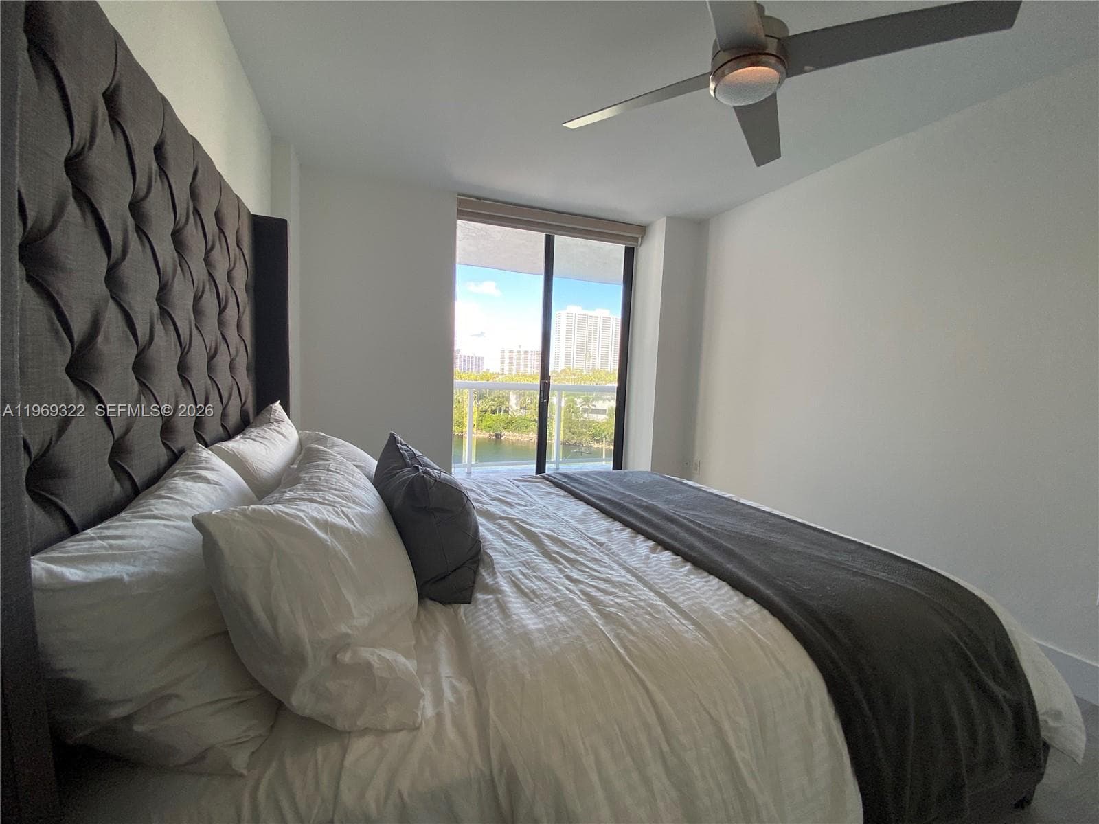 20515 Country Club Dr 549 photo 12