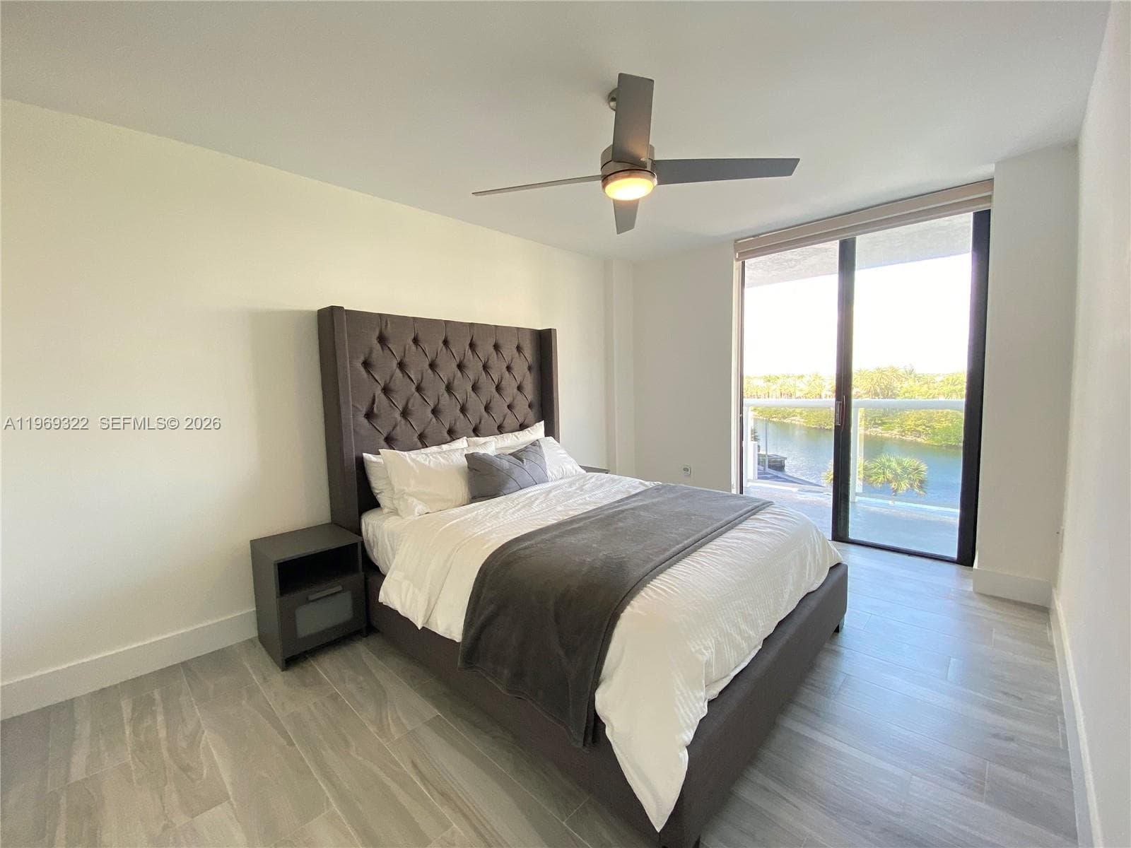 20515 Country Club Dr 549 photo 11