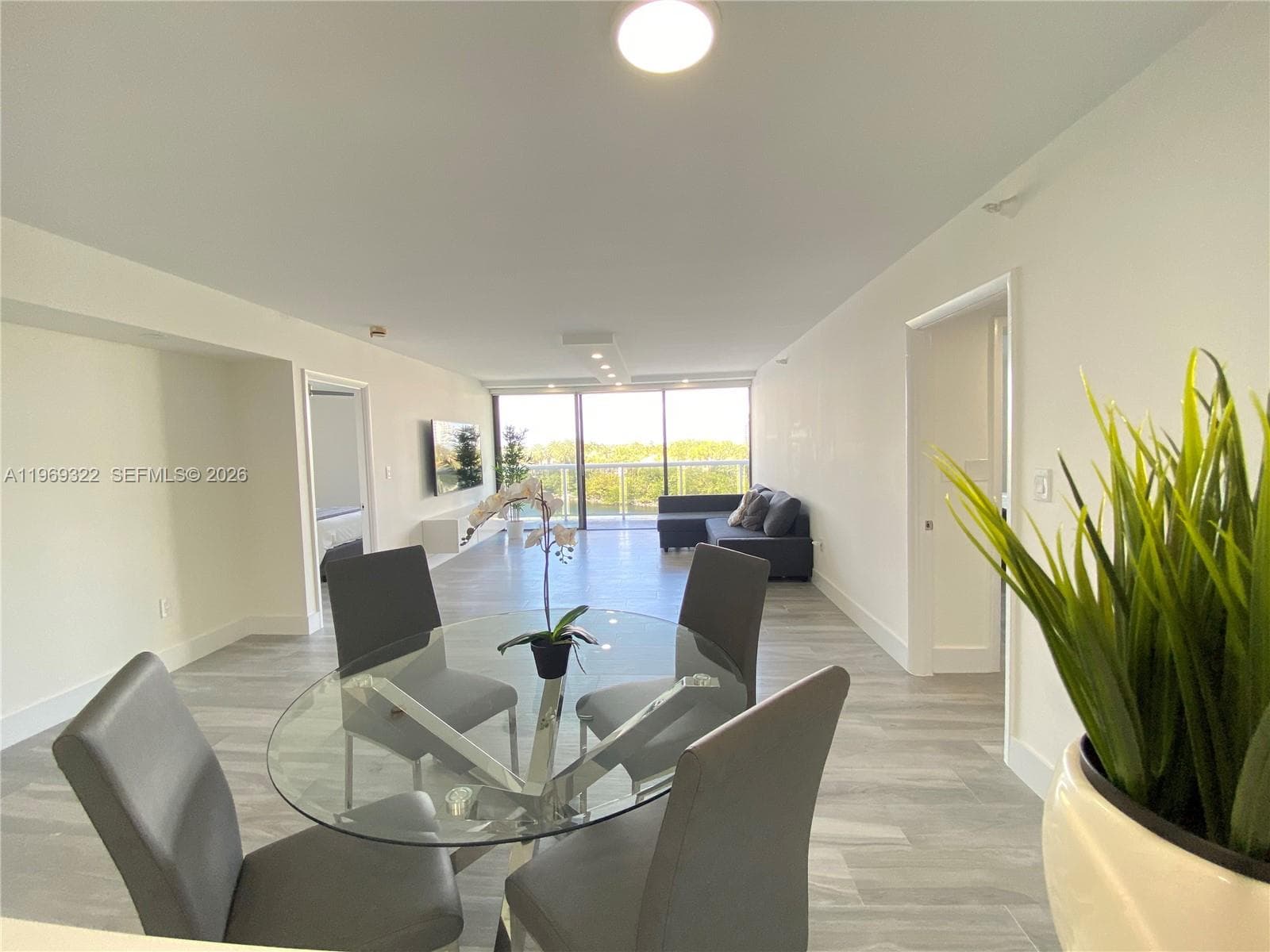 20515 Country Club Dr 549 photo 4